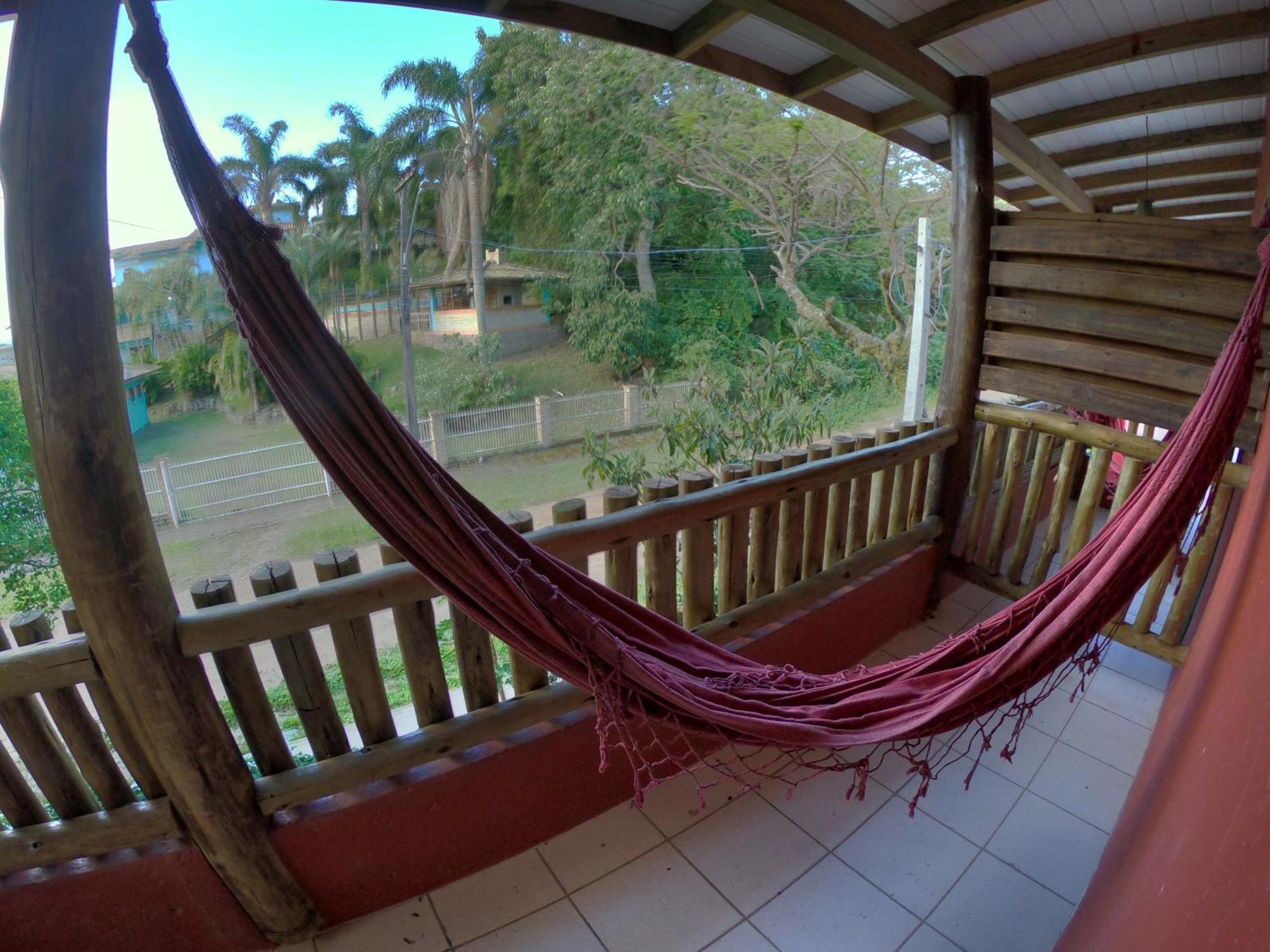 Pousada Canoa Azul Na Praia Da Ferrugem Garopaba Room photo